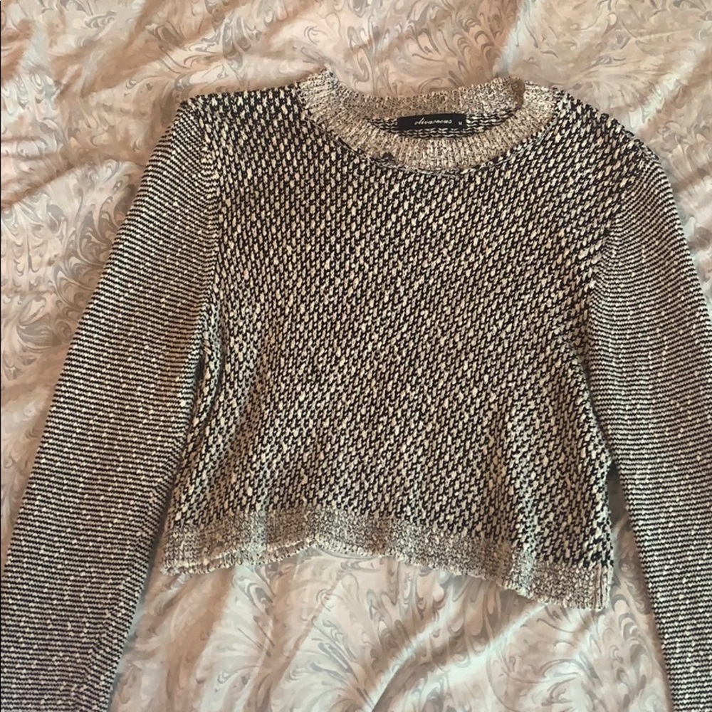 Black and white patterned sweater